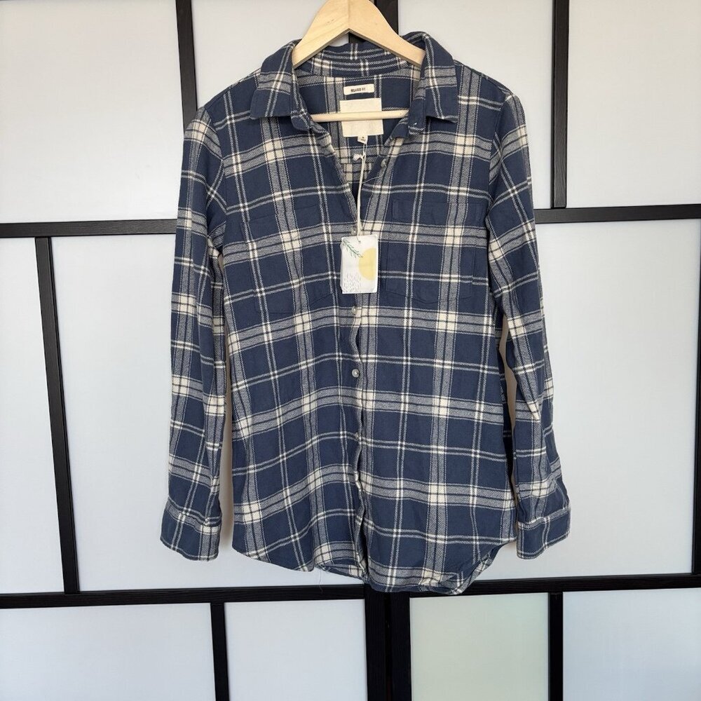 Thread and Supply Blue/cream‎ plaid Flannel Shirt size Small Relaxed Fit Grunge